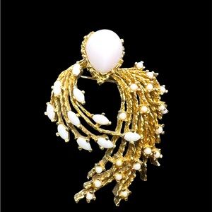 Rare Panetta Milk Glass Brooch Pendant